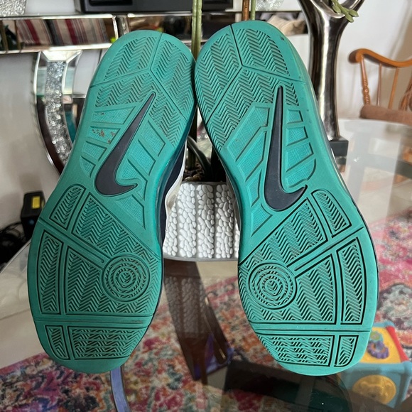 2012 Nike Air Max Uptempo Fuse 360 Turquoise Blue Size 9 1/2…..great condition! - Picture 4 of 8